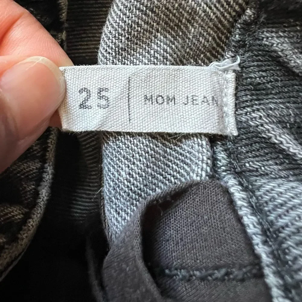 PacSun Gray High Rise Mom Jeans
